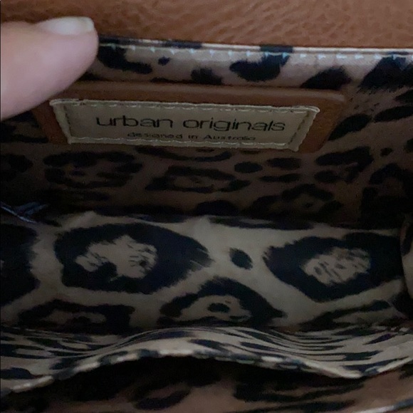 Urban Originals Black Tassel Vegan Leather Purse - Picture 2 of 5